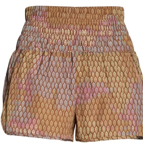 New Free People Movement The away Home
shorts size XS - Picture 8 of 12